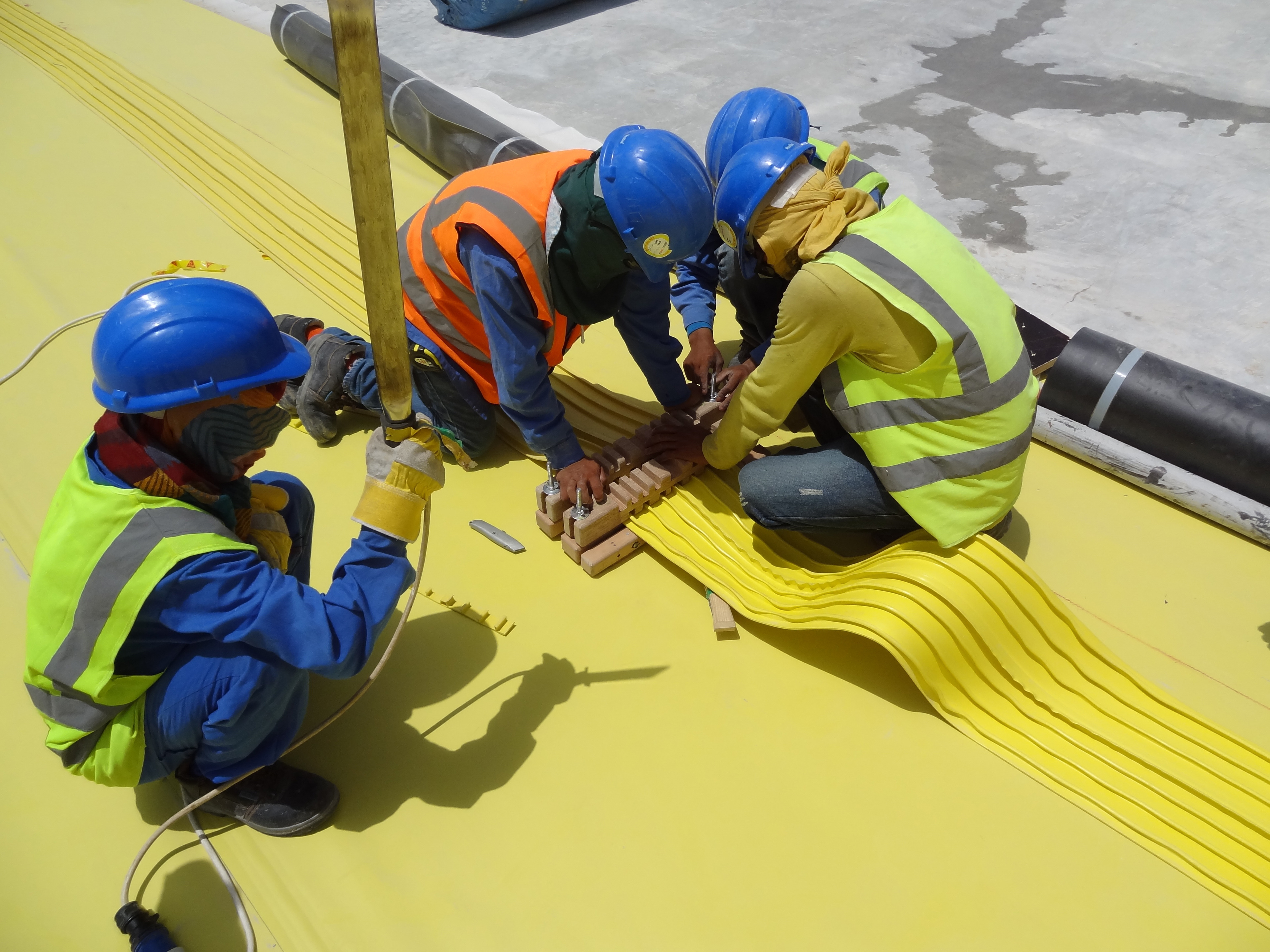 Sikaplan® sızdırmazlık levhalarının ısı kaynağı Sikaplan® sızdırmazlık levhalarının ısı kaynağı