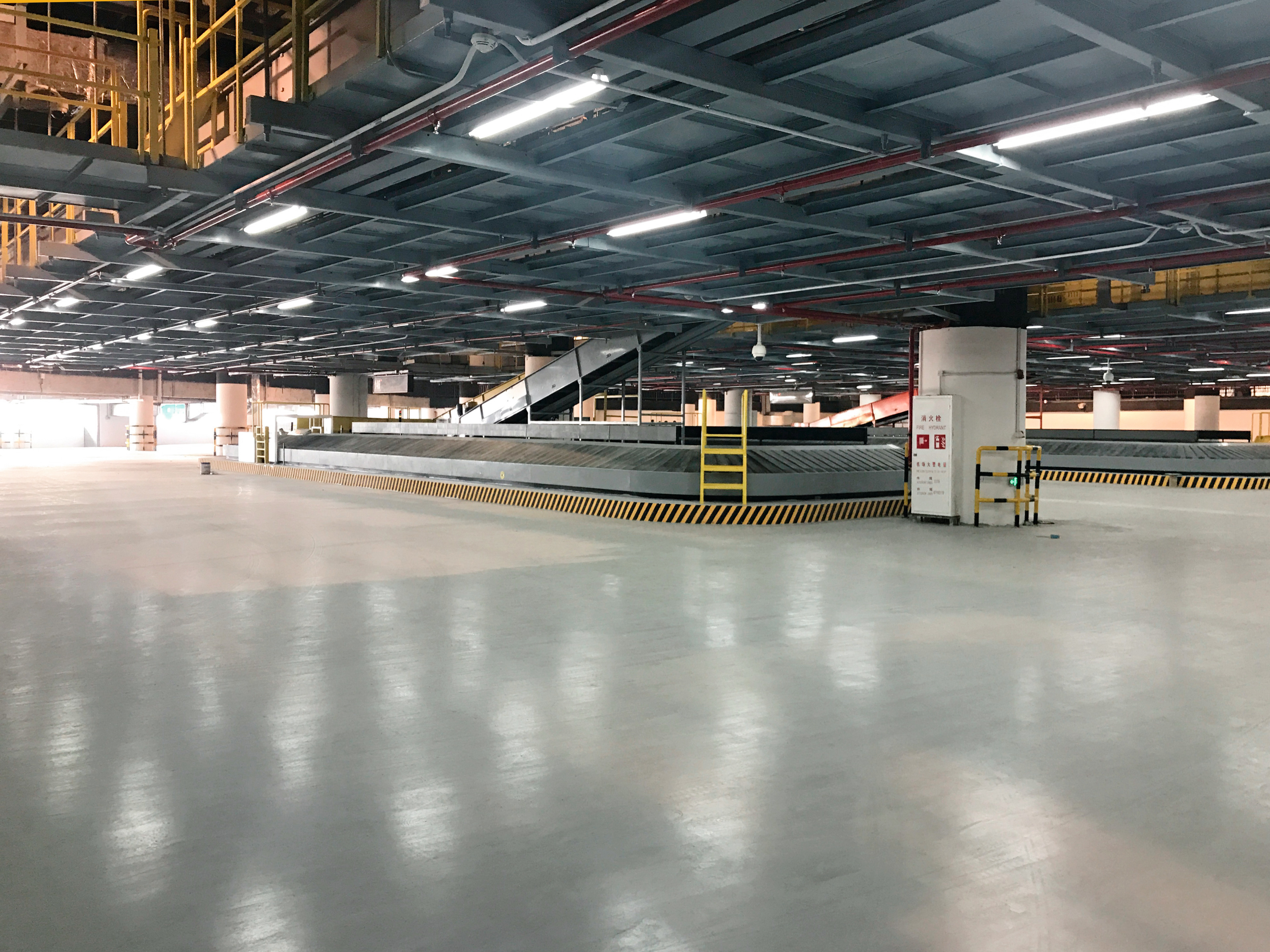 Sikafloor® decorative resin system providing an attractive, durable seamless floor.